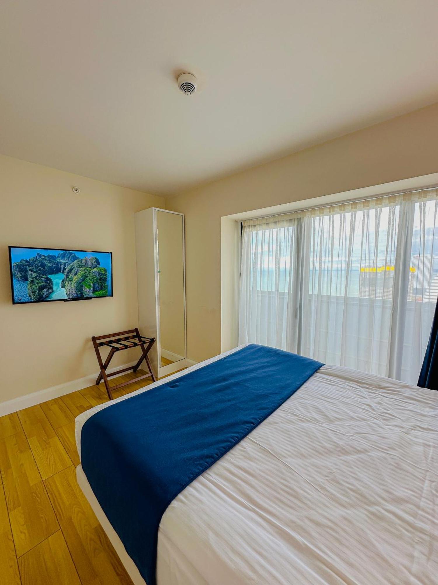 Seaside Vip Hotel バトゥーミ エクステリア 写真