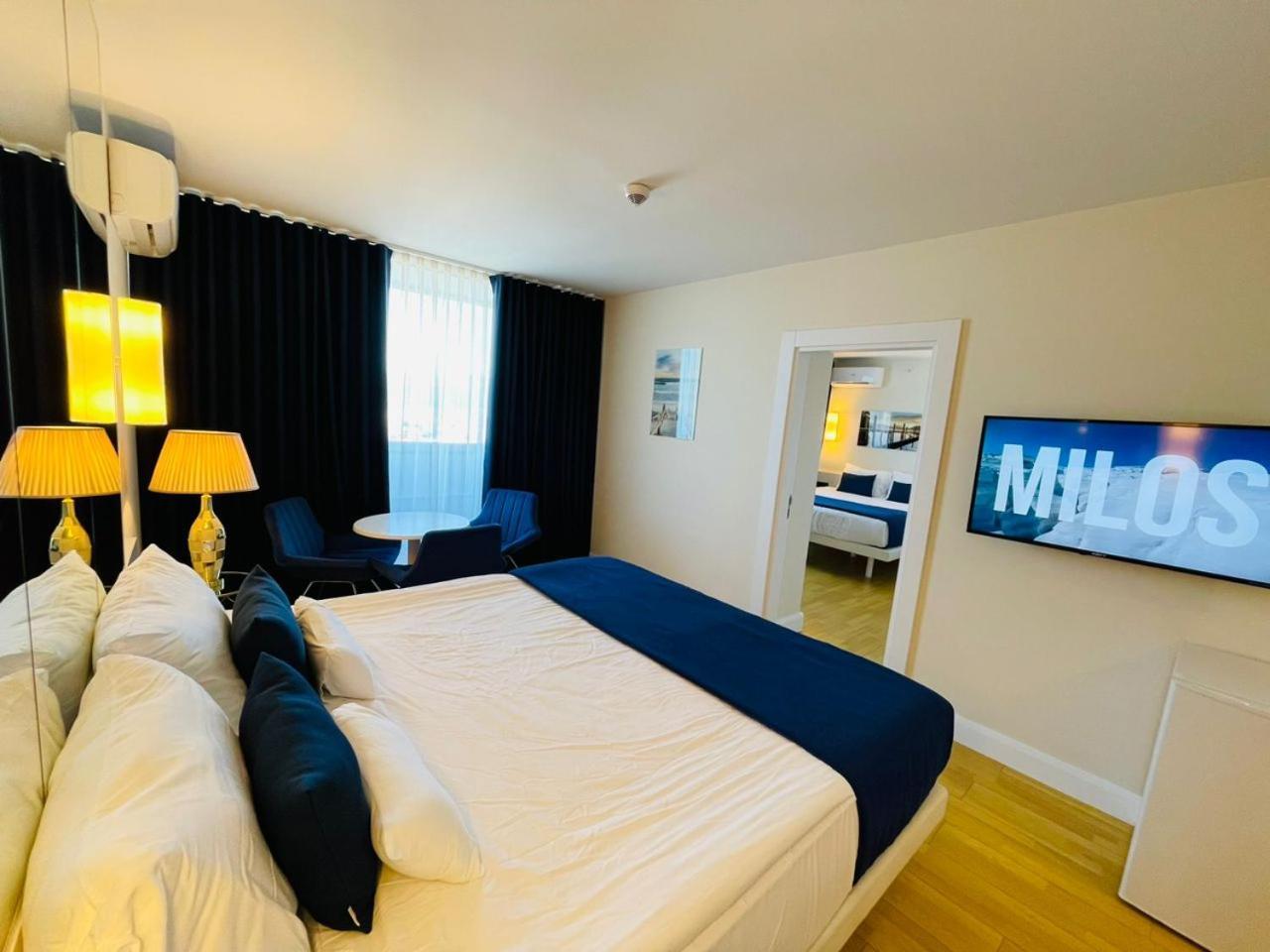 Seaside Vip Hotel バトゥーミ エクステリア 写真