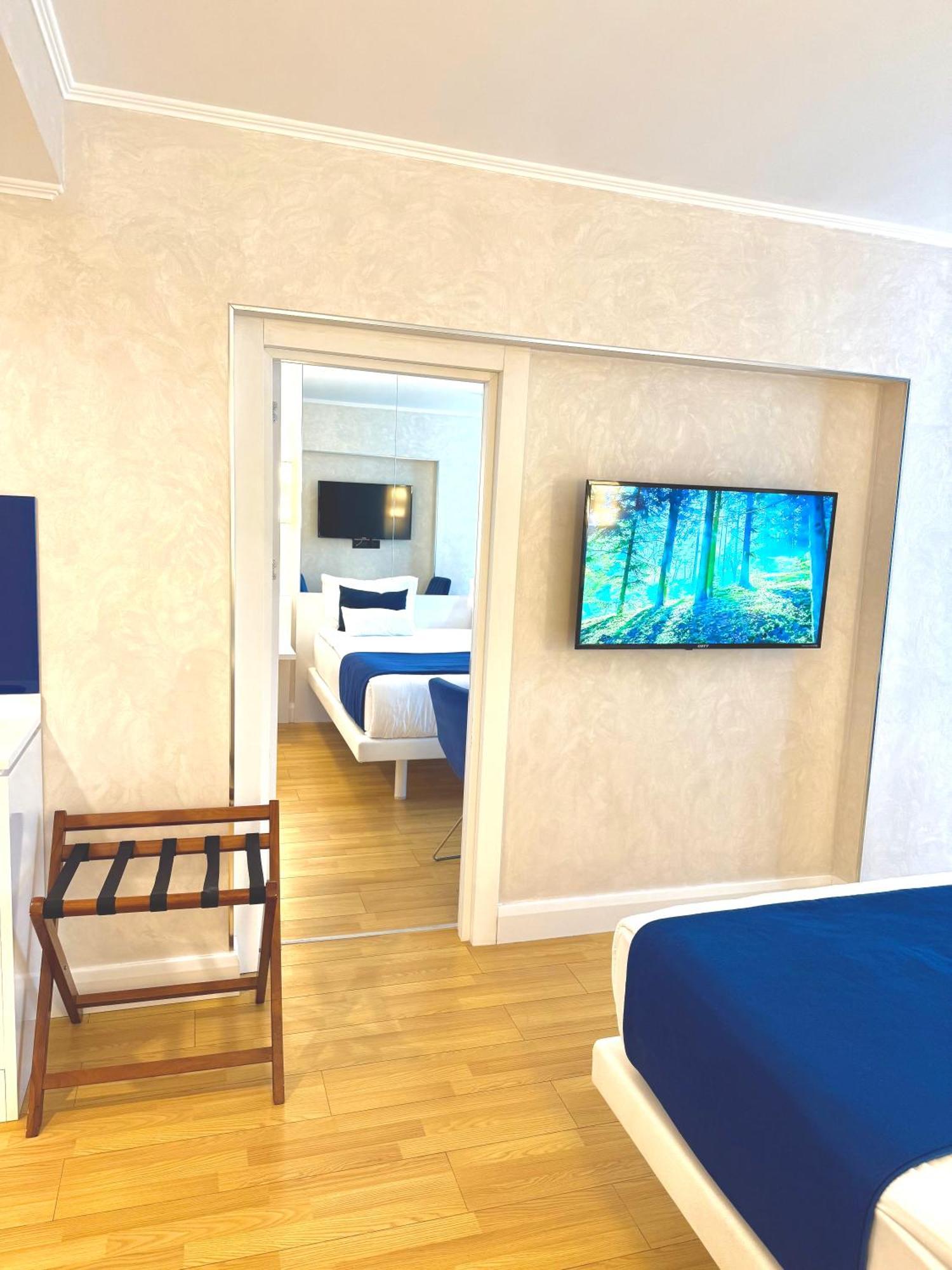 Seaside Vip Hotel バトゥーミ エクステリア 写真